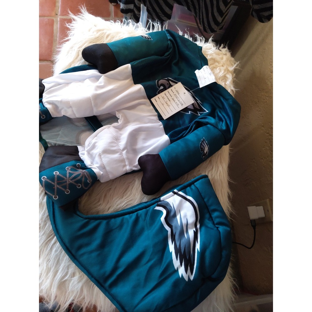 Philadelphia Eagles NFL Pet Costume Front Walking Jersey XL Green White